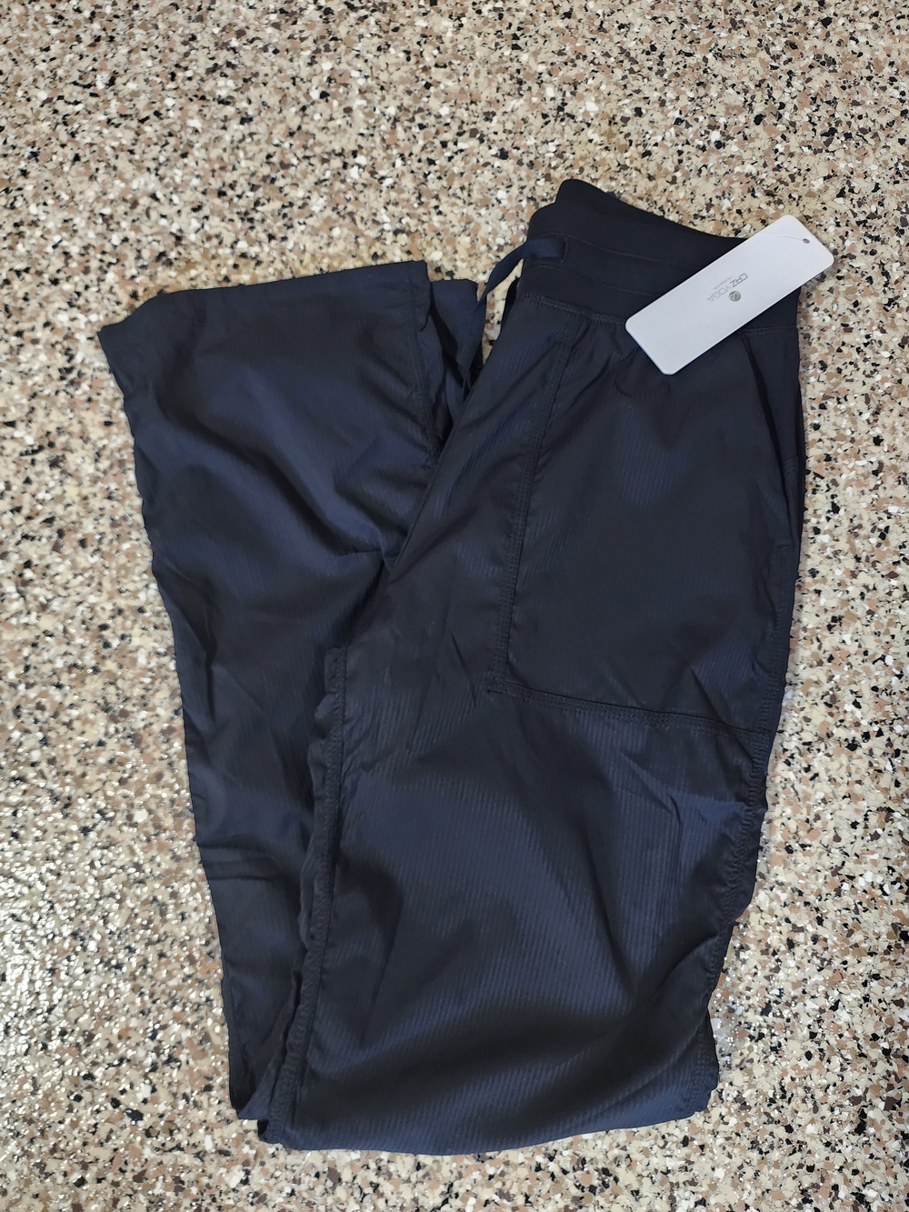 CRZ YOGA Women's Black Cargo-Style Performance Pants